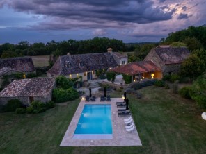 6 Bedroom Estate with Swimming Pool and Garden in Sainte Croix, Nouvelle Aquitaine, France